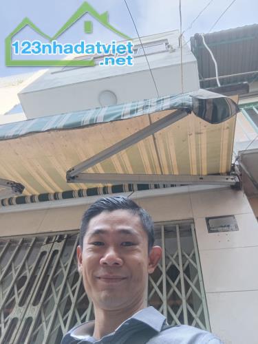 Bán Nhà Đường Phan Văn Trị Quận 5 - Hẻm Thông Trần Hưng Đạo - 4 Tầng - 3PN - 4,580 Tỷ  💥 - 1