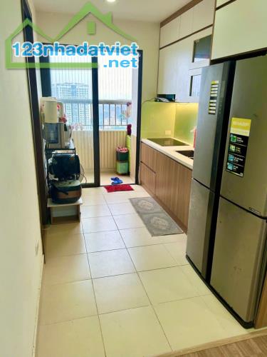 Cho thuê chung cư Osaka Complex  48 Ngọc Hồi 76m, 3 PN full đồ 8 tr, cực rẻ