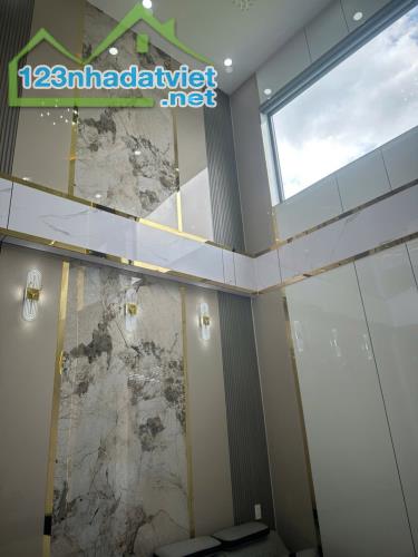 NHÀ MỚI TỈNH LỘ 10 - TÂN TẠO - HẺM XE TẢI - 1