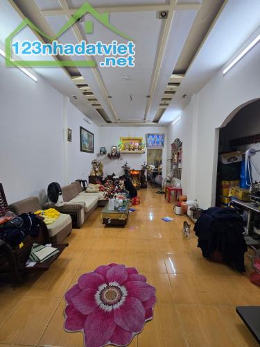 GẦN CHỢ PHẠM ĐĂNG GIẢNG, 2 TẦNG MỚI ĐẸP, 5 X 28, HẺM XE 🚗  HƠI THÔNG, NHỈNH 8🧄, [131]