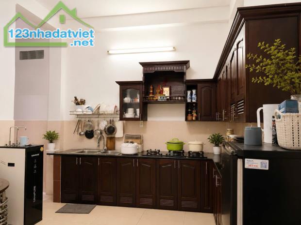 Mặt tiền giáp Quận 5, Tùng Thiện Vương, kinh doanh đỉnh, 5 tầng, ngang 5m - 1