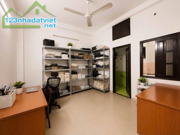 Mặt tiền giáp Quận 5, Tùng Thiện Vương, kinh doanh đỉnh, 5 tầng, ngang 5m - 2