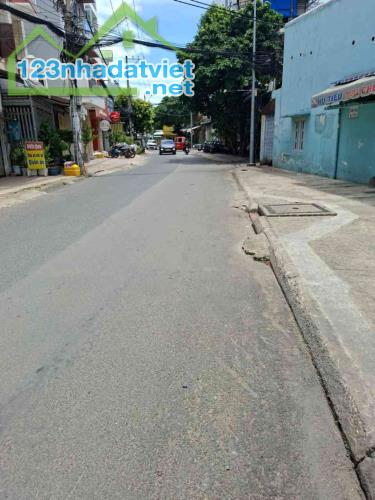 NHÀ MẶT TIỀN KD SIÊU VIP- 5 TẦNG - THANG MÁY - CẦU XÉO - GÒ DẦU - DT130M - GIÁ 18.5 TỶ