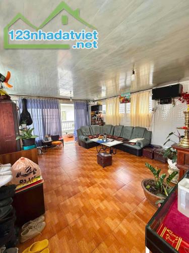 Bán nhà cách chợ đêm Đà Lạt 600m, giá bán 12,5 tỷ - 1