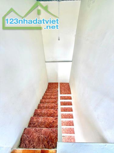Bán nhà cách chợ đêm Đà Lạt 600m, giá bán 12,5 tỷ - 2