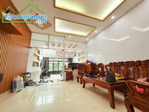 MTKD - TĂNG NHƠN PHÚ A - 4 TẦNG - 105M2 - CHỈ 15 TỶ TL - 2