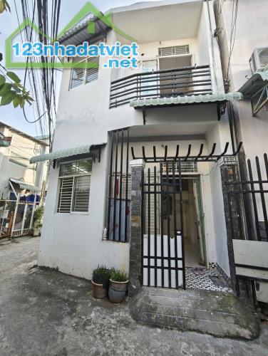 13. nhà 3,5 triệu 2 góc mặt tiền gần bệnh viện Phụ Sản Cần Thơ