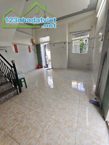 13. nhà 3,5 triệu 2 góc mặt tiền gần bệnh viện Phụ Sản Cần Thơ - 2