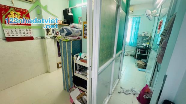 Siêu phẩm 4 tầng Q5 hẻm 3.5m sát Hồng Bàng hẻm 3 gác 3PN 3WC chỉ 5 tỷ nhỉnh - 1