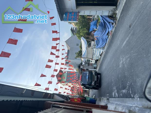 Bán đất trục chính kinh doanh chất Đường Yên Thư Lâm lõi KCN sạch Đông Anh