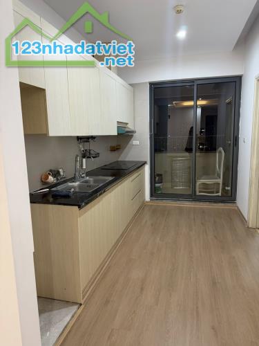Cho thuê căn 81m cơ bản tòa CT4 The Pride, nhà đẹp mới sửa giá 9 triệu/tháng - 1