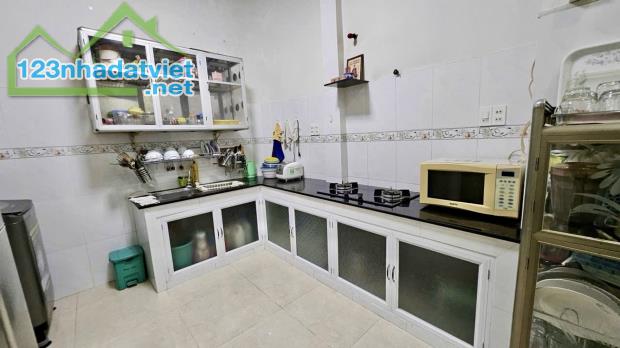 BÁN NHÀ 2 TẦNG GẦN CẦU CHÀ VÀ - QUẬN 8 - 5,8 X 12 - CHỈ 5.38 TỶ - GỌI NGAY 0784968131 - 3