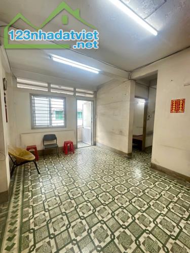CHUNG CƯ XÓM CẢI – NGUYỄN TRÃI, QUẬN 5 38.5m2 chỉ 2 tỷ xíu - 1