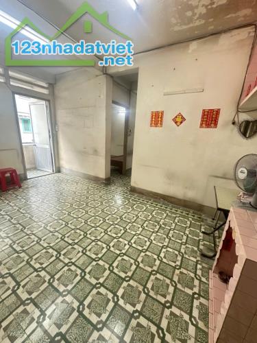 CHUNG CƯ XÓM CẢI – NGUYỄN TRÃI, QUẬN 5 38.5m2 chỉ 2 tỷ xíu - 4