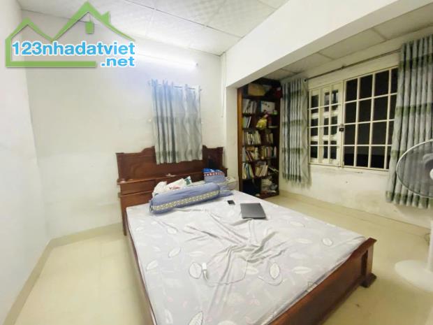 Nhà hẻm cụt diện tích lớn Liên Tỉnh 5 P5Q8 (P.Bình Đông) - 3