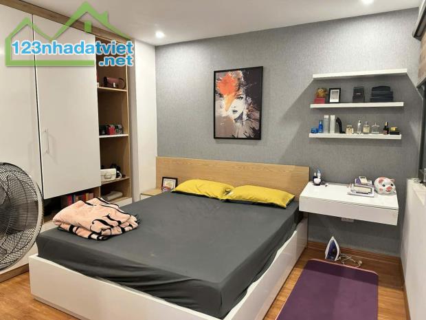 Cho thuê cc Đồng Phát Park View Tower – Vĩnh Hưng - Hoàng Mai 76m, 2PN, full đồ, 9tr