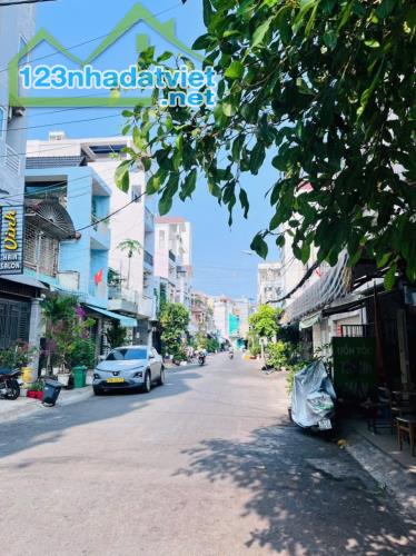 🔥 MUA 1 ĐƯỢC 2 – NHÀ ÂU DƯƠNG LÂN, QUẬN 8 🔥  🏡 DT 42m² (4m x 12m) 🏠 1 Trệt 1 Lầu