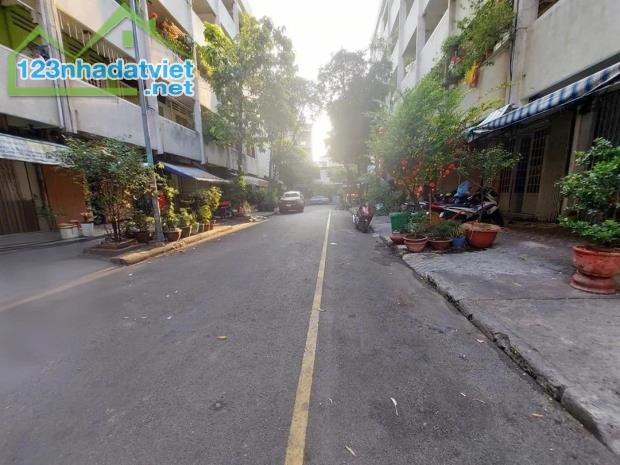 "SIÊU PHẨM" QUẬN 3 - CĂN HỘ 2PN, VIEW BỜ KÈ TRƯỜNG SA - CHỈ 2.6 TỶ! - 3