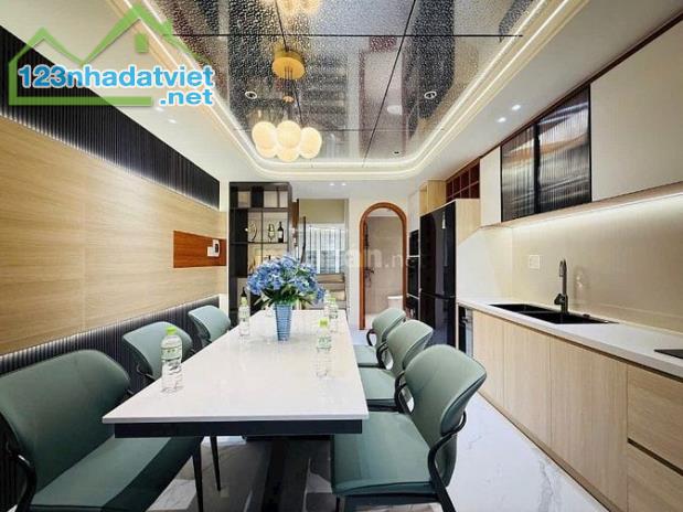 Bán gấp căn 2,9 tỷ đường Kỳ Đồng, Quận 3 diện tích 47 m2 - 1