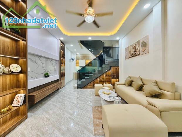 GÒ VẤP - Ô TÔ TỚI NHÀ - FULL NỘI THẤT - CHỈ 6.x TỶ TL
