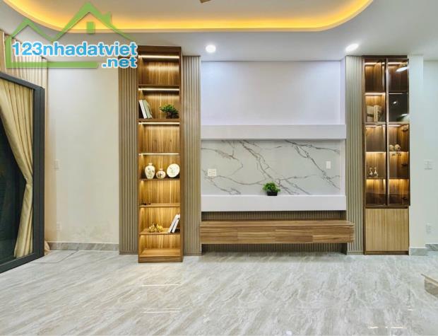 GÒ VẤP - Ô TÔ TỚI NHÀ - FULL NỘI THẤT - CHỈ 6.x TỶ TL - 2