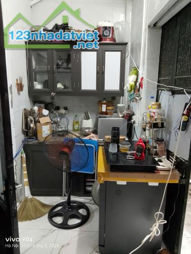 Cho thuê nhà ngõ phố Khâm Thiên Đống Đa 30m x 3 tầng, giá 8tr/tháng - 4
