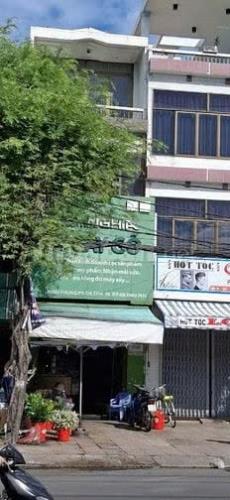 Cho thuê nhà nguyên căn mặt tiền,2 mặt thoáng, đối diện chợ Minh Phụng,Phường 9, Q 6 cũ