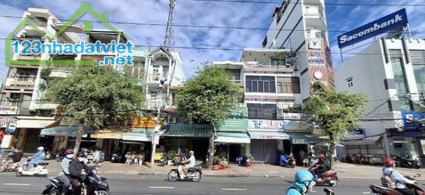 Cho thuê nhà nguyên căn mặt tiền,2 mặt thoáng, đối diện chợ Minh Phụng,Phường 9, Q 6 cũ - 2