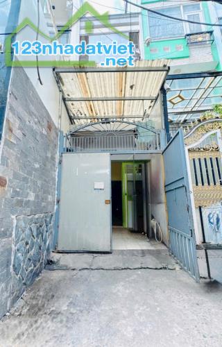 Nhà Quận 5 chỉ 8.18 tỷ – diện tích dài 20m hiếm gặp