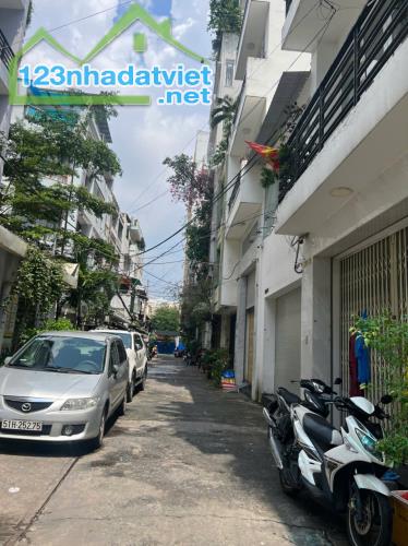 Nhà Quận 5 chỉ 8.18 tỷ – diện tích dài 20m hiếm gặp - 1