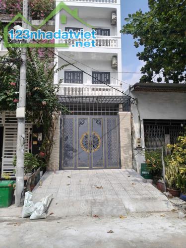 BÁN NHÀ 2 MẶT TIỀN ĐẸP – VỊ TRÍ KINH DOANH ĐẮC ĐỊA QUẬN