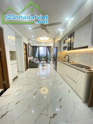 Bán căn chung cư A5 Đền Lừ, lô góc, view hồ - 75m2, 2 ngủ 2vs - SĐCC - Giá 5,2 Tỷ