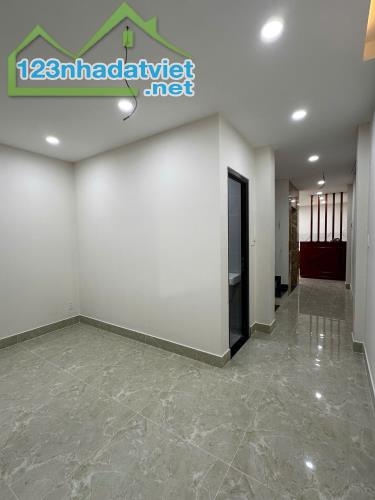Cho thuê nhà nguyên căn 8 phòng Phan Đình Phùng Đà Lạt 40tr - 2