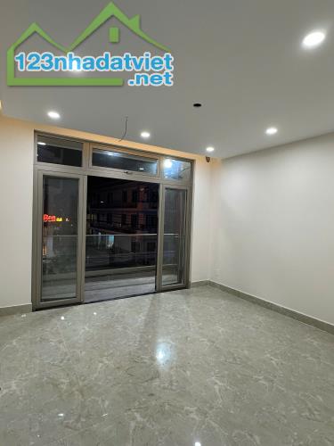 Cho thuê nhà nguyên căn 8 phòng Phan Đình Phùng Đà Lạt 40tr - 4