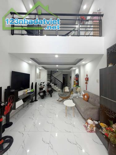 Nhà mới 5 tầng hẻm đẹp sát bờ kè đường Hưng Phú P8Q8. Giá: 7.2 tỷ - 1