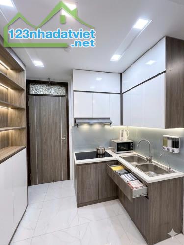 Bán căn CCMN Mặt phố gần Thanh Nhàn - 50/80m2 - sân vườn - nội thất đầy đủ - Giá 2,5 Tỷ - 2