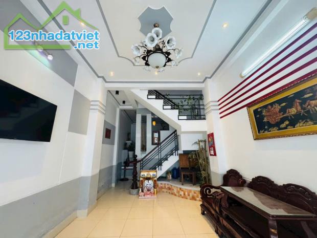 17. Nhà 2 lầu full nội thất – Giá chỉ 7 triệu Võ Trường Toản - 1