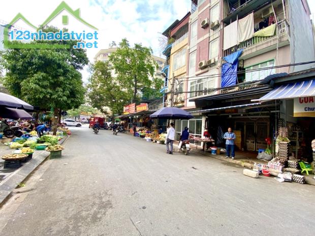 Bán đất mặt phố Khúc Thừa Dụ Cầu Giấy 101m2 giá 40 tỷ - 1