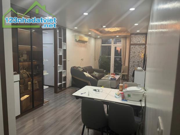 BÁN CĂN HỘ GÓC ĐẸP – TẦNG 7 - 4