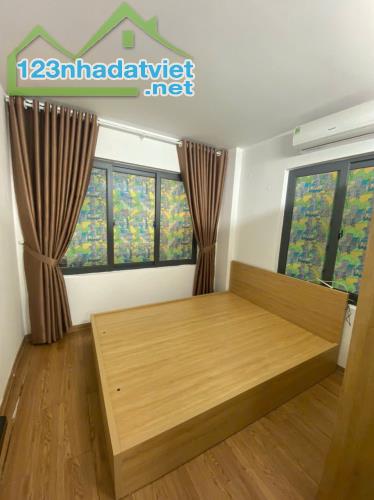 Cho Thuê Ccmn 2 ngủ Full đồ đẹp thoáng tại 76 Nguyễn Chí Thanh, Đống Đa - 3