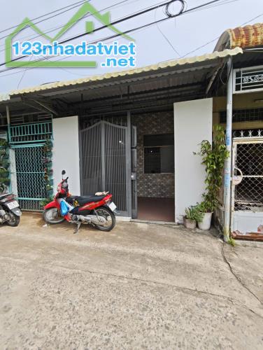22. Nhà 4 triệu 2 phòng ngủ Phạm Ngọc Hưng ô tô tới nhà