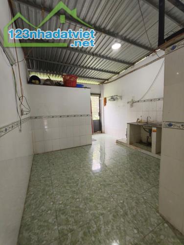 22. Nhà 4 triệu 2 phòng ngủ Phạm Ngọc Hưng ô tô tới nhà - 4