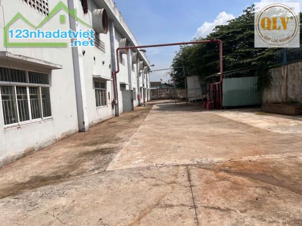 CHO THUÊ NHÀ XƯỞNG KCN ĐỒNG AN 1, BÌNH DƯƠNG – 5.100m² - 2