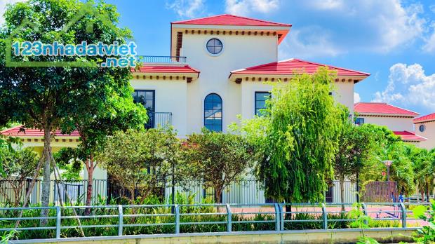 CHÍNH THỨC NHẬN BOOKING BIỆT THỰ T&T VĨNH LONG – KIỆT TÁC THƯỢNG LƯU BÊN SÔNG - 1