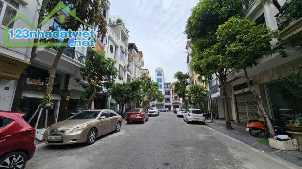 Lô đất cực hiếm tại Lô 22 Lê Hồng Phong - Giá chỉ hơn 4 tỷ - 1