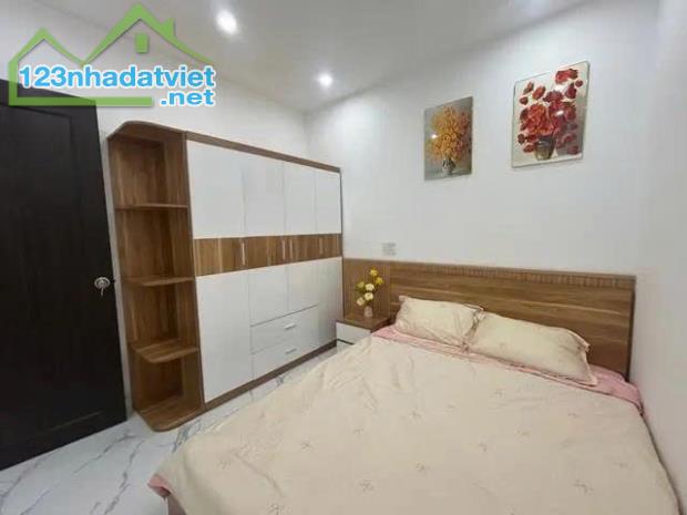 🚗 Bán Nhà Tôn Đản 2 Mặt Kiệt Ô Tô – Rộng Rãi, Thênh Thang Đậu Đỗ Ngày Đêm 🚗