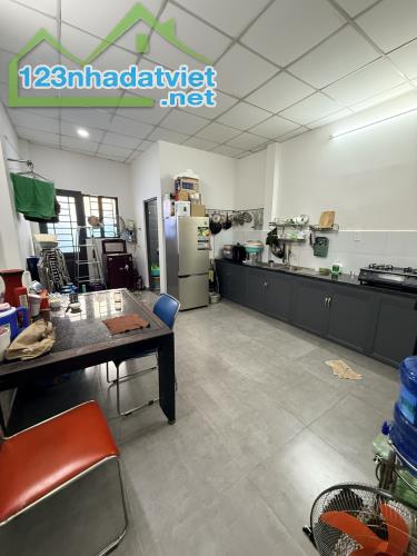BÁN NHÀ HẺM XE HƠI TỈNH LỘ 10 BÌNH TÂN --100M2--GIÁ CHỈ :4,15 TỶ (TL) - 3