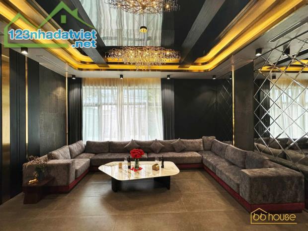 CHO THUÊ BIỆT THỰ NGHĨ DƯỠNG TẠI BẢO LỘC - TIÊU CHUẢN 5 SAO  CHỈ 8 TRIỆU/1 NGÀY - 1