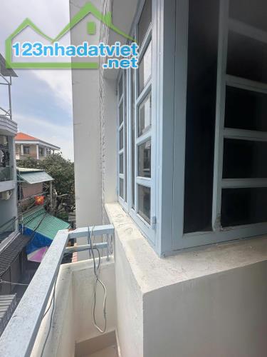 Nhà 3.6*10m/2lầu/ST hẻm thẳng Âu Dương Lân P3Q8 P.Chánh Hưng - 2
