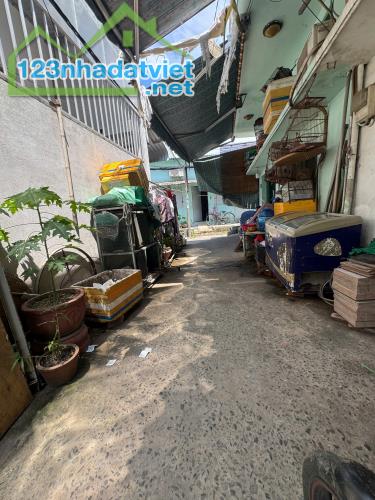 🔥 DƯỚI 3T NHÀ 2 TẦNG BTCT - NỞ HẬU - KHU TÊN LỬA🔥